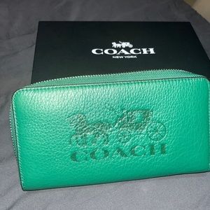Nice new WALlet